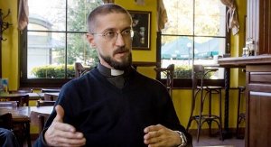 Інтерв'ю з о.Андрієм Зелінським про те, чи є місце духовності та любові на війні